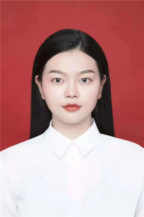 赵雨萱.jpg