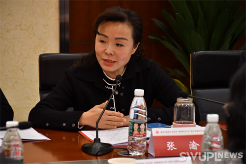 张渝书记领学文件.jpg