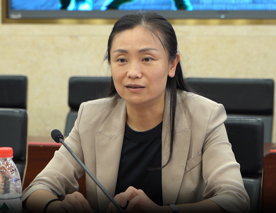 西南政法大学党委党委 副校长李燕致辞.png