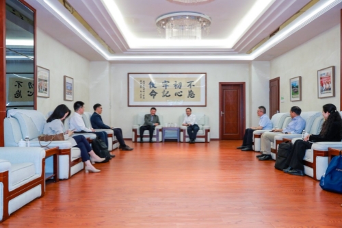 中文局来访_副本.jpg